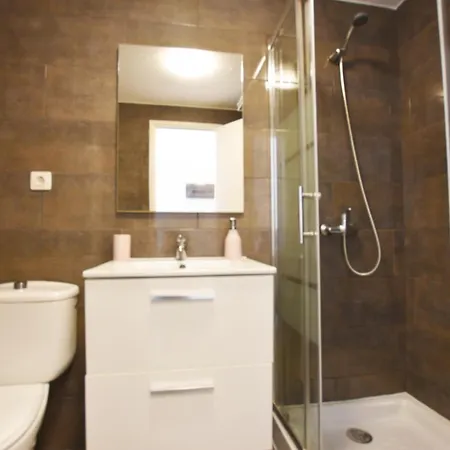 Apartment Book Jet - Lomas Sunny Homes *