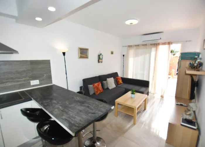 Apartment Book Jet - Lomas Sunny Homes