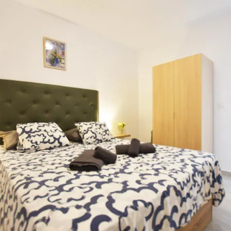 Book Jet - Lomas Sunny Homes Appartement