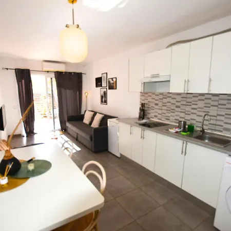 Book Jet - Lomas Sunny Homes Appartement